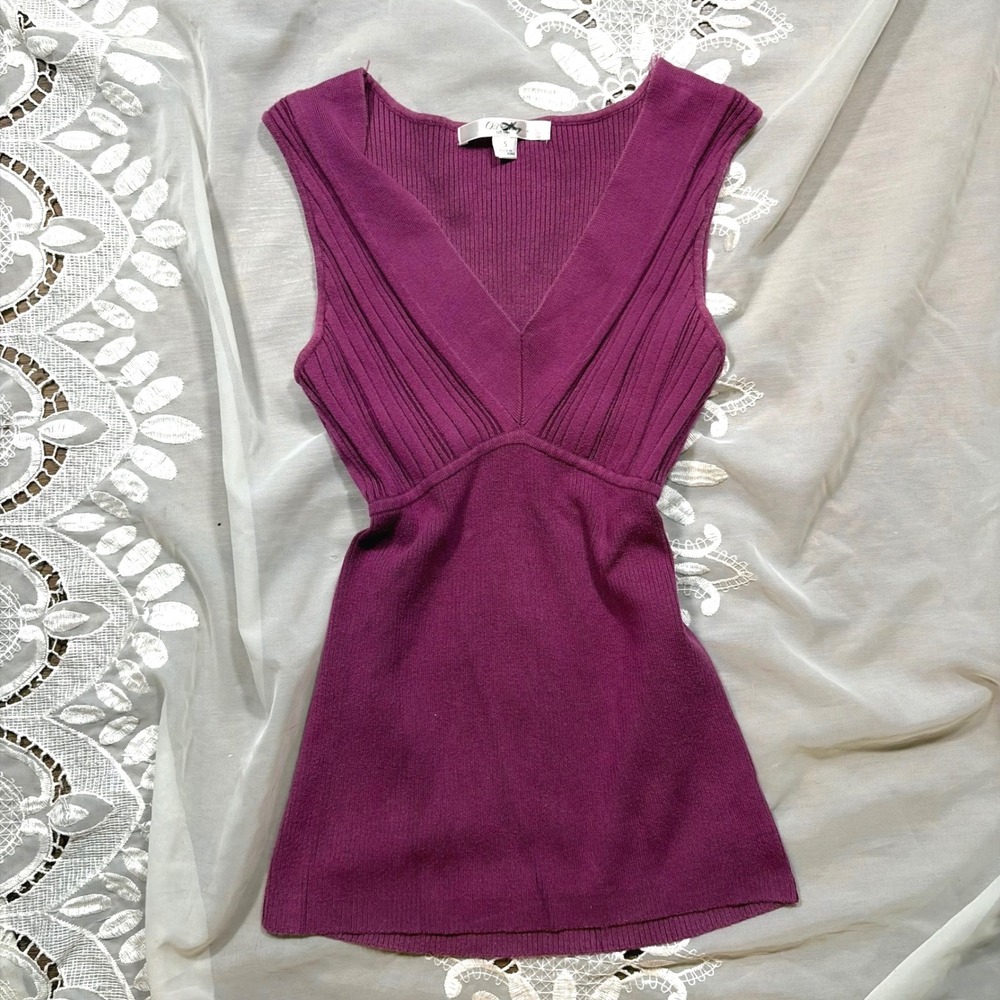 Vintage Old Navy 2007 Babydoll Ribbed V-Neck Sweater Tank Purple Womens S